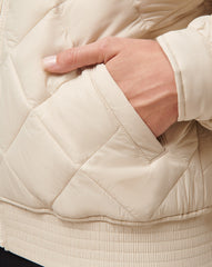 Lights At Night Quilted Jacket - Travis Mathew