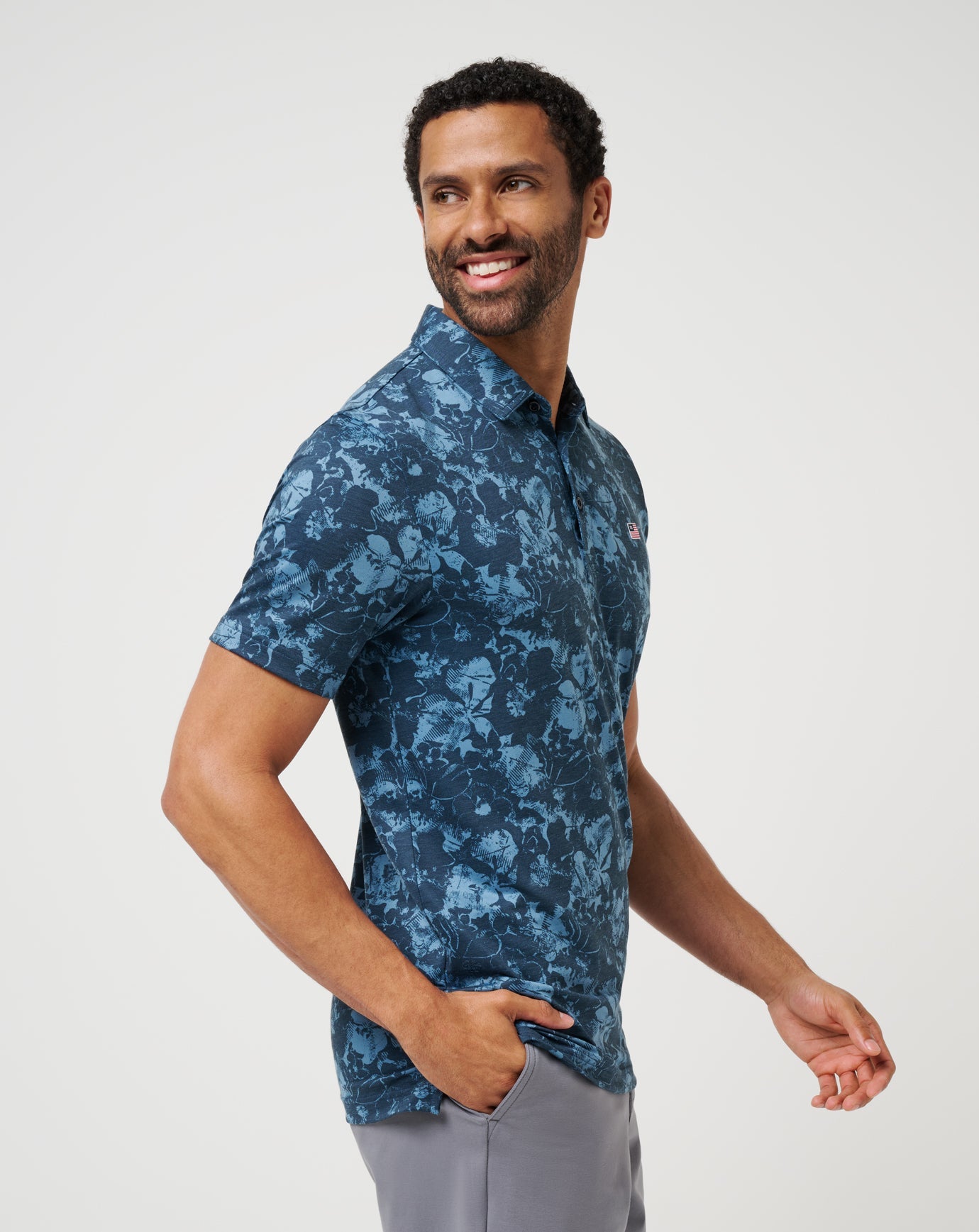 Featherweight Poolside Paradise Polo - Travis Mathew