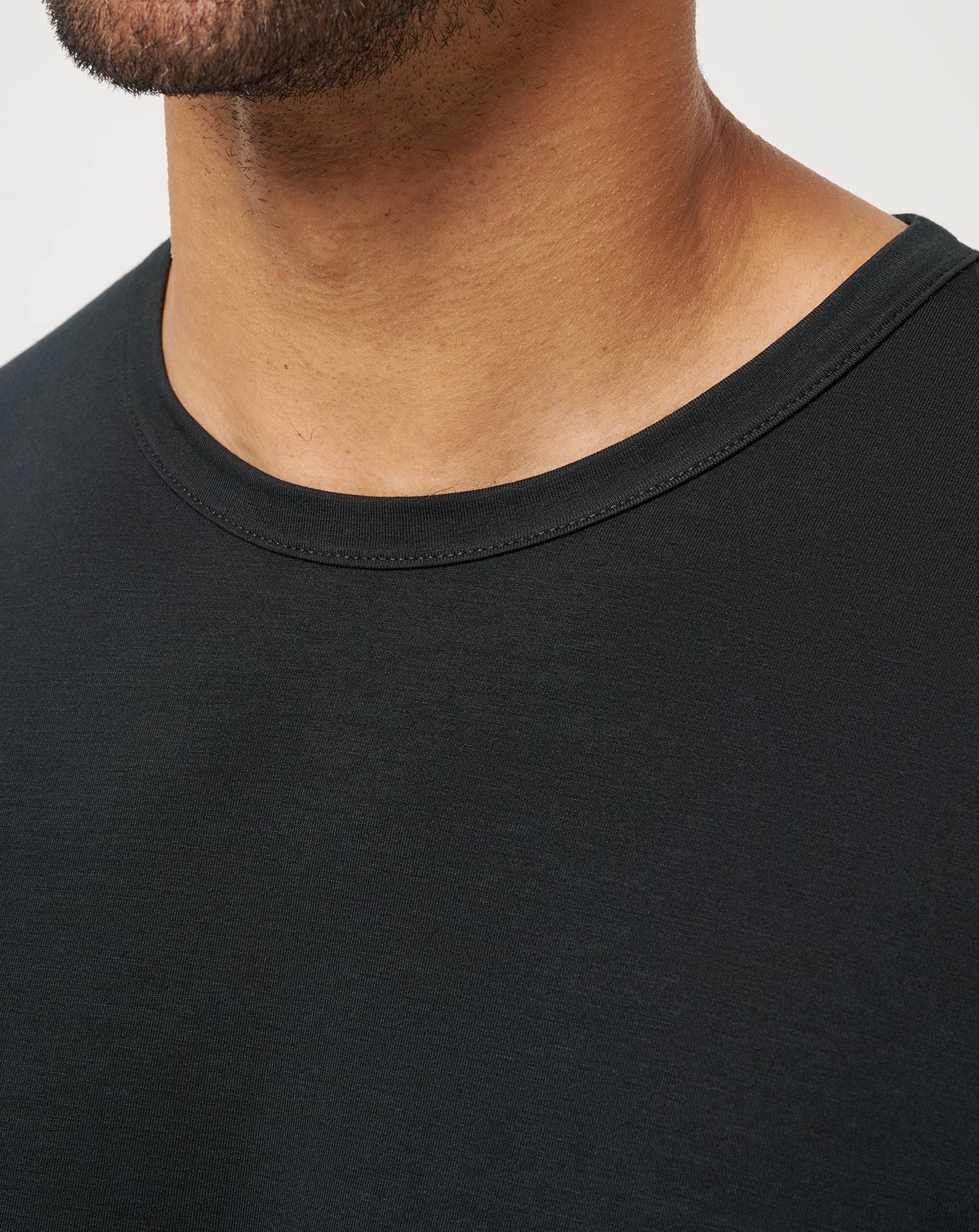 Long Holiday Tee - Travis Mathew