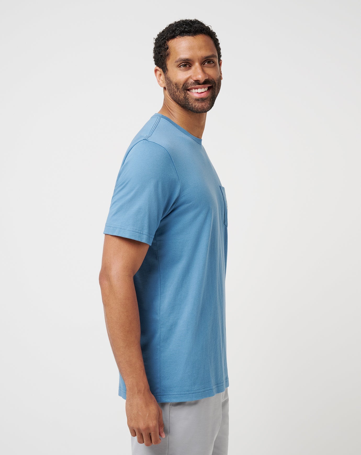Bungalow Bliss Tee - Travis Mathew