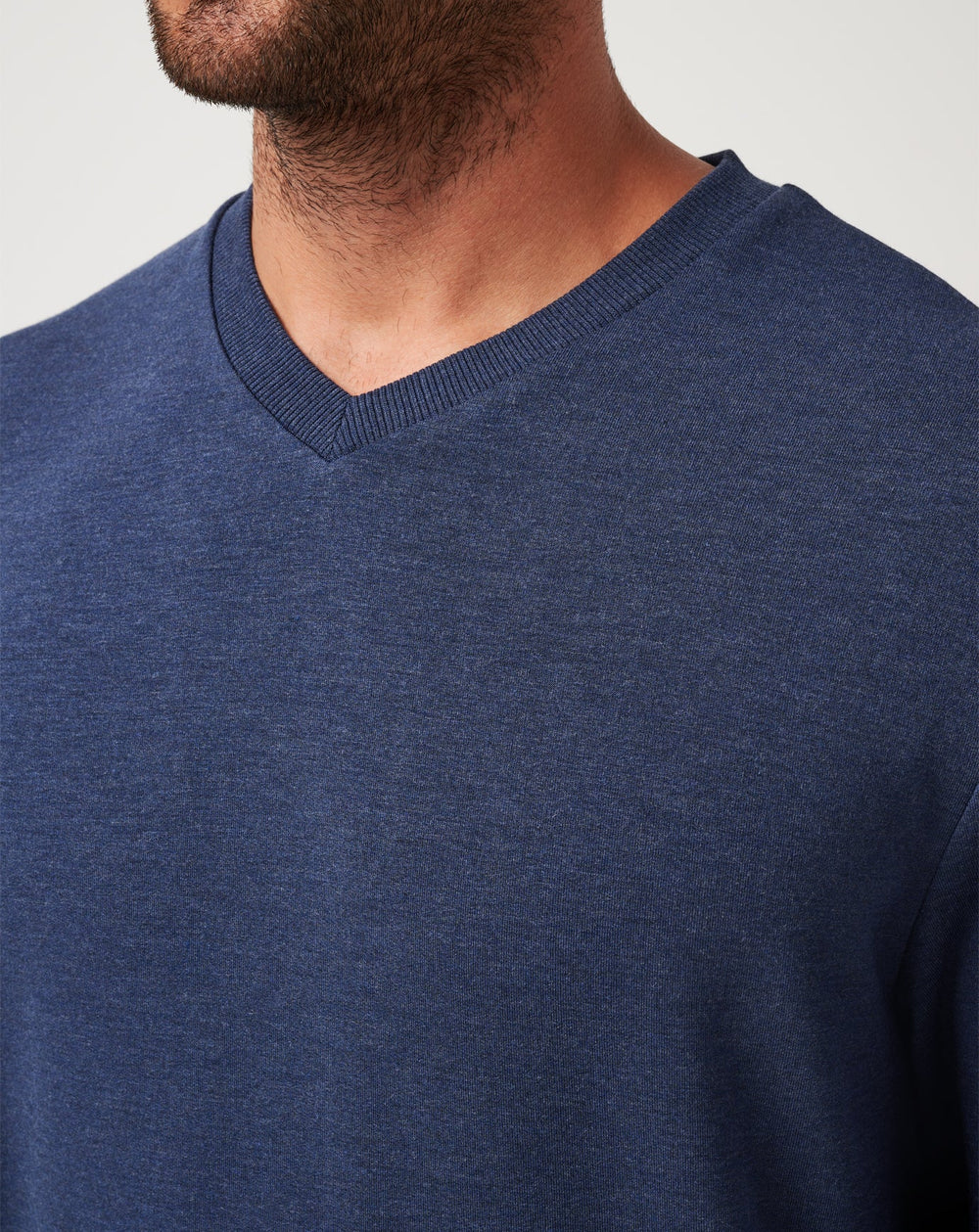 Amenities V-Neck Crew - Travis Mathew