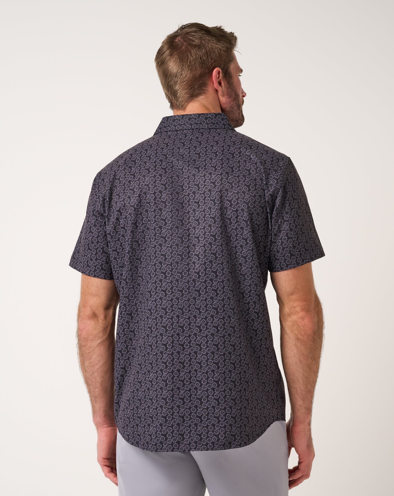 Techwoven Sunlight Button-Up - Travis Mathew