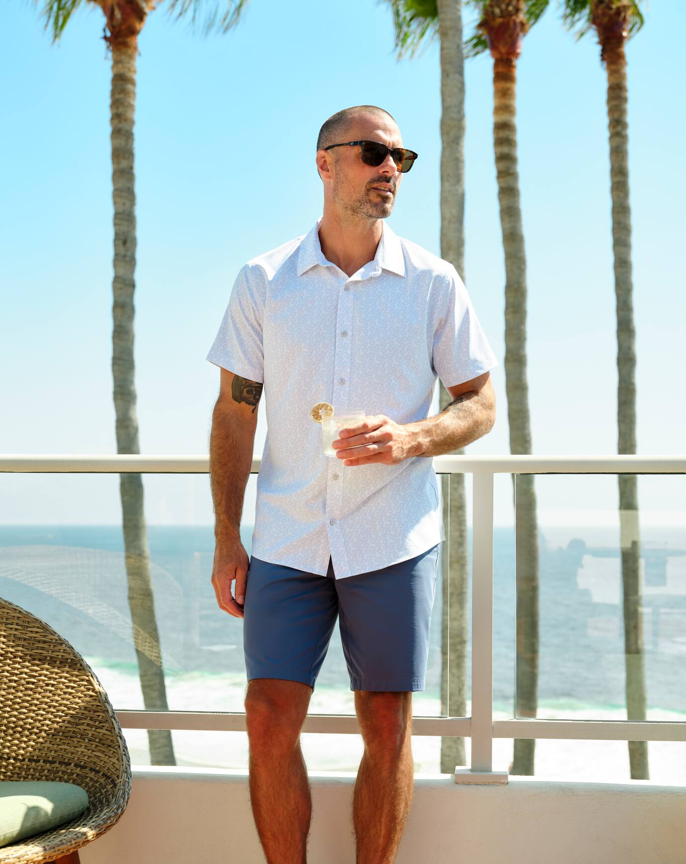 Techwoven Sunlight Button-Up - Travis Mathew