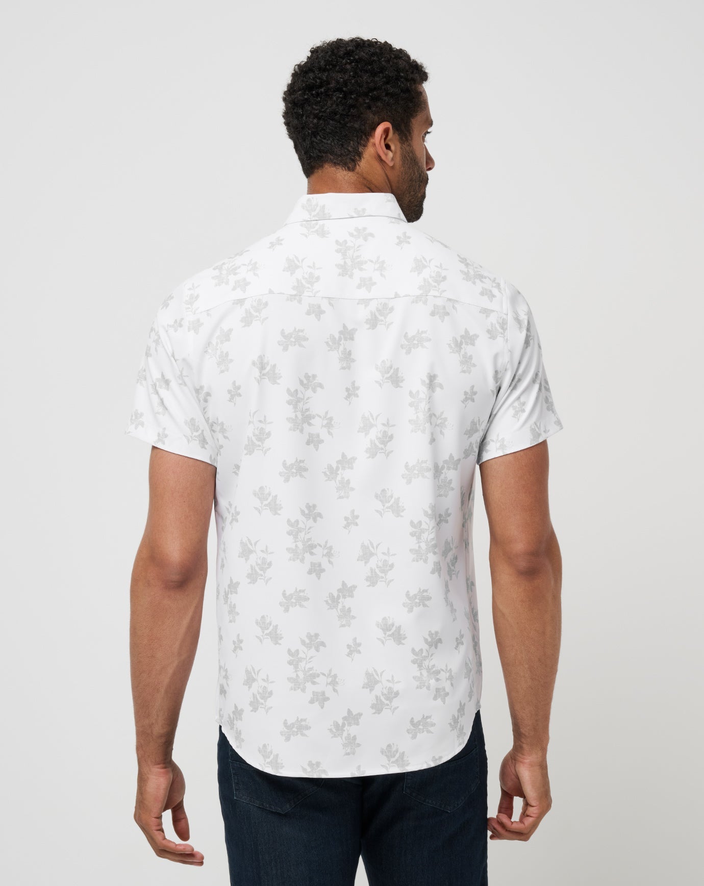 Mist On The Lake Button-Up - Travis Mathew