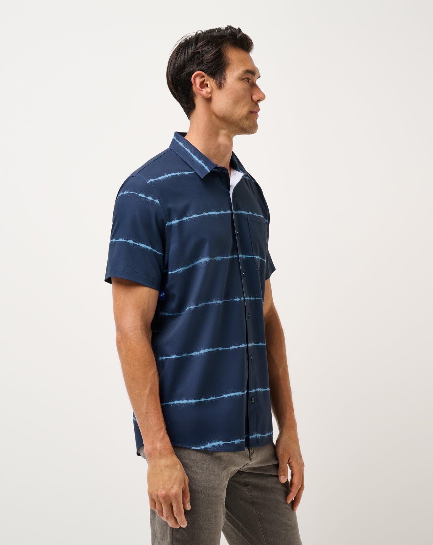 Techwoven Sundaze Button-Up - Travis Mathew