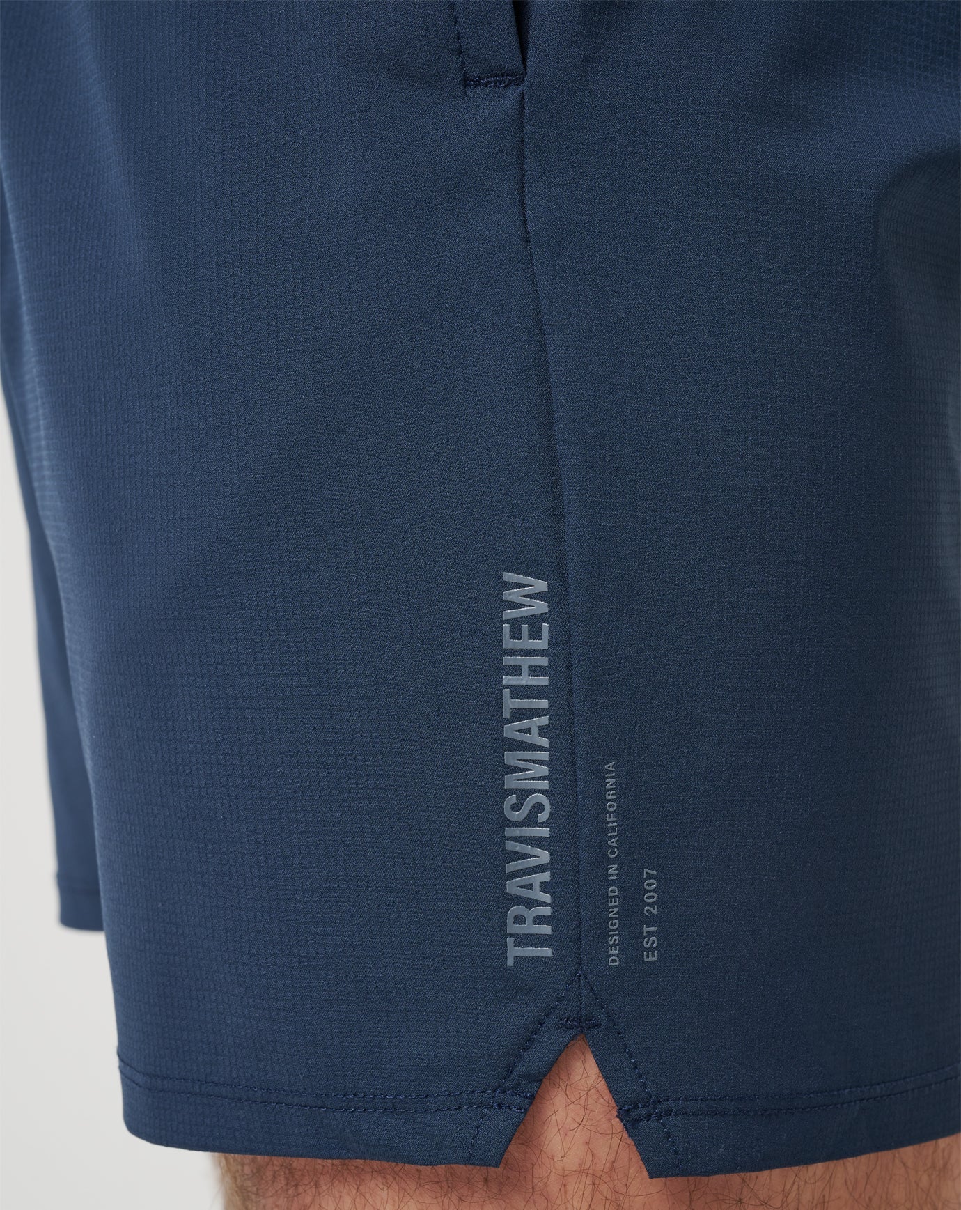 Wanderlust E-Waist Short 7.5In - Travis Mathew