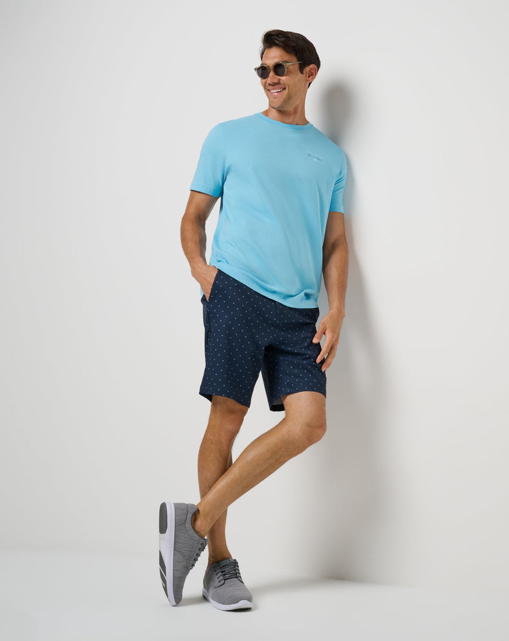 Standing Stones Short 9In - Travis Mathew