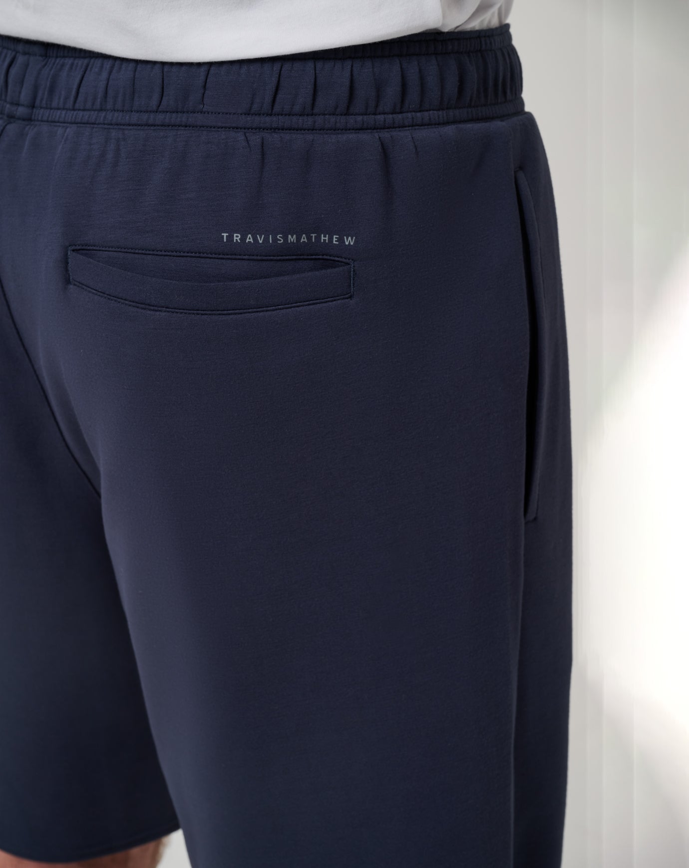 Fibercloud Short 8In - Travis Mathew
