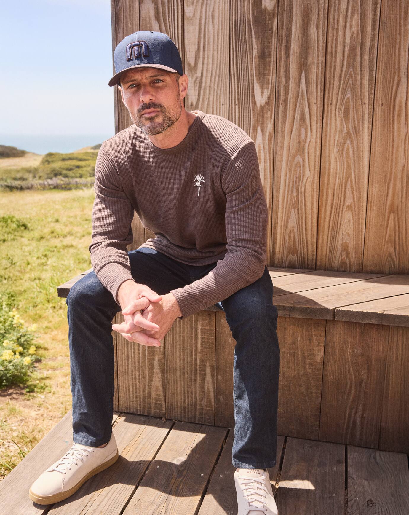 Estate Grounds Snapback Hat - Travis Mathew