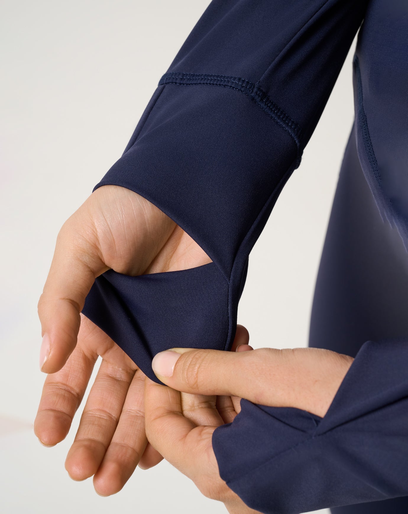 Moveknit Full Zip 2.0 - Travis Mathew