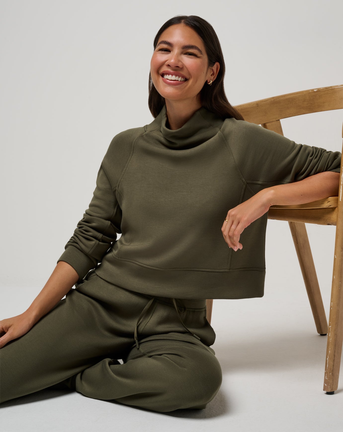 Skyloft Soft Funnel Neck - Travis Mathew