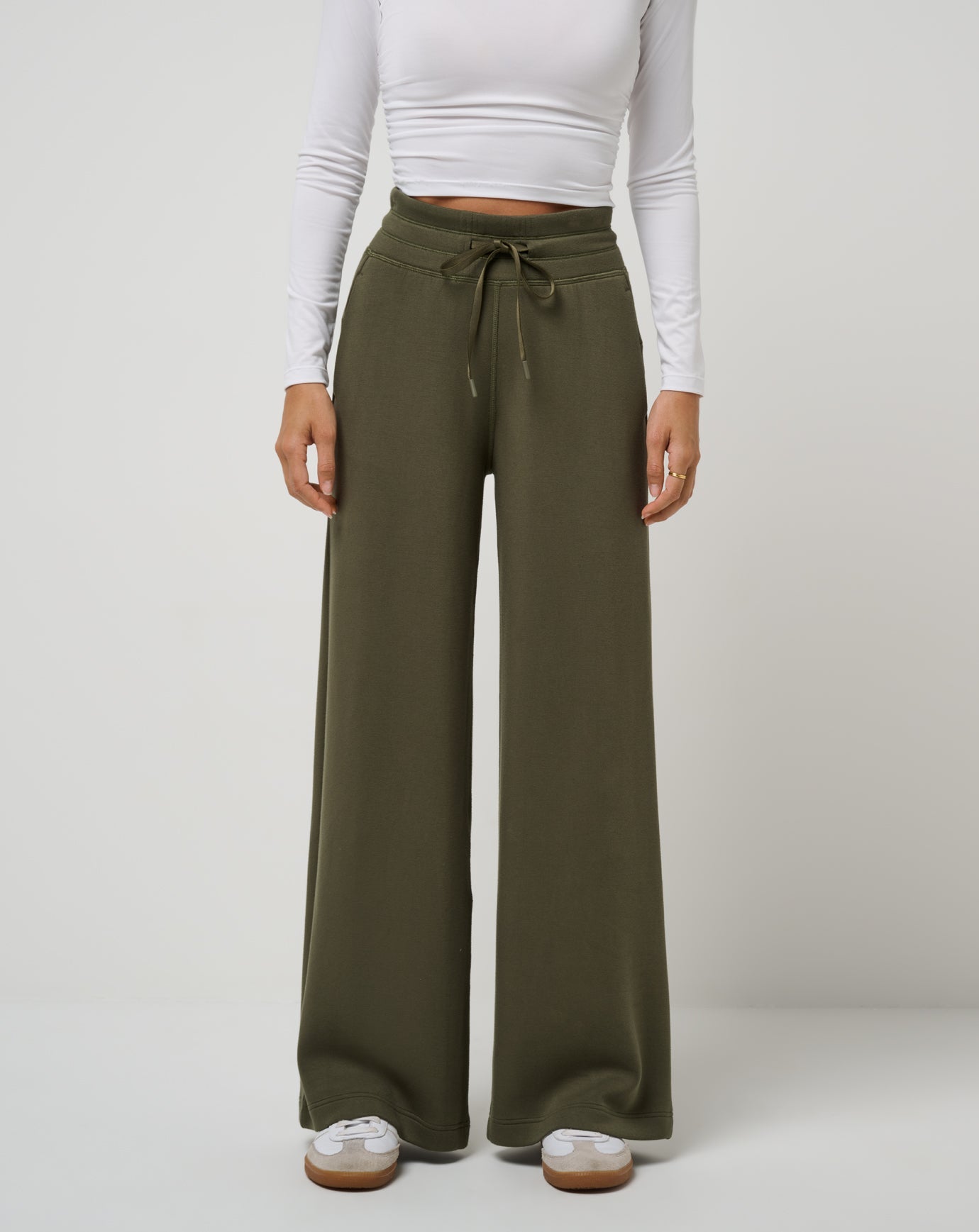 Skyloft Soft Wide Leg Pant - Travis Mathew