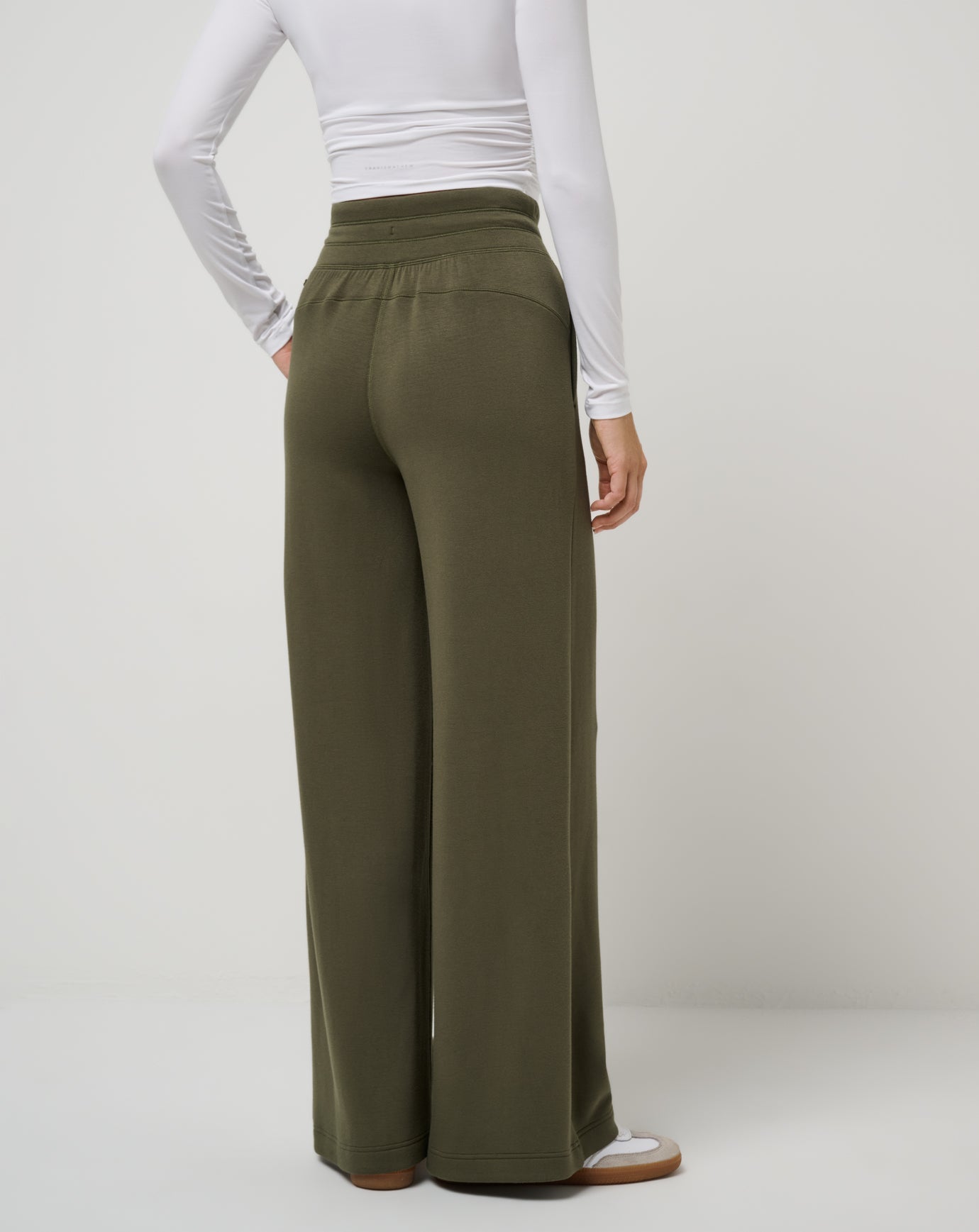 Skyloft Soft Wide Leg Pant - Travis Mathew