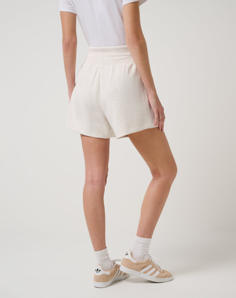 Skyloft Soft Tie Short - Travis Mathew