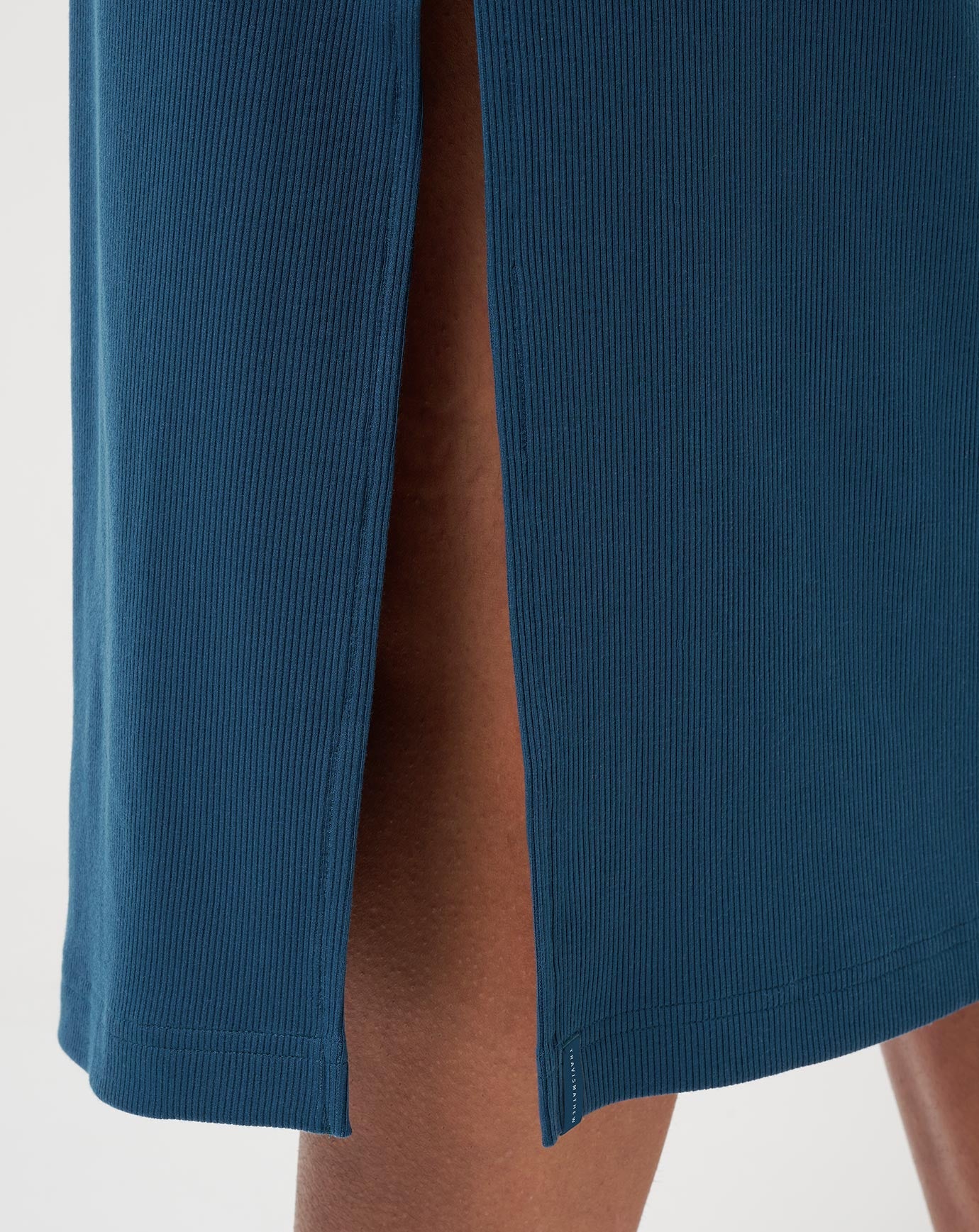 Pinot Cloud Midi Dress - Travis Mathew