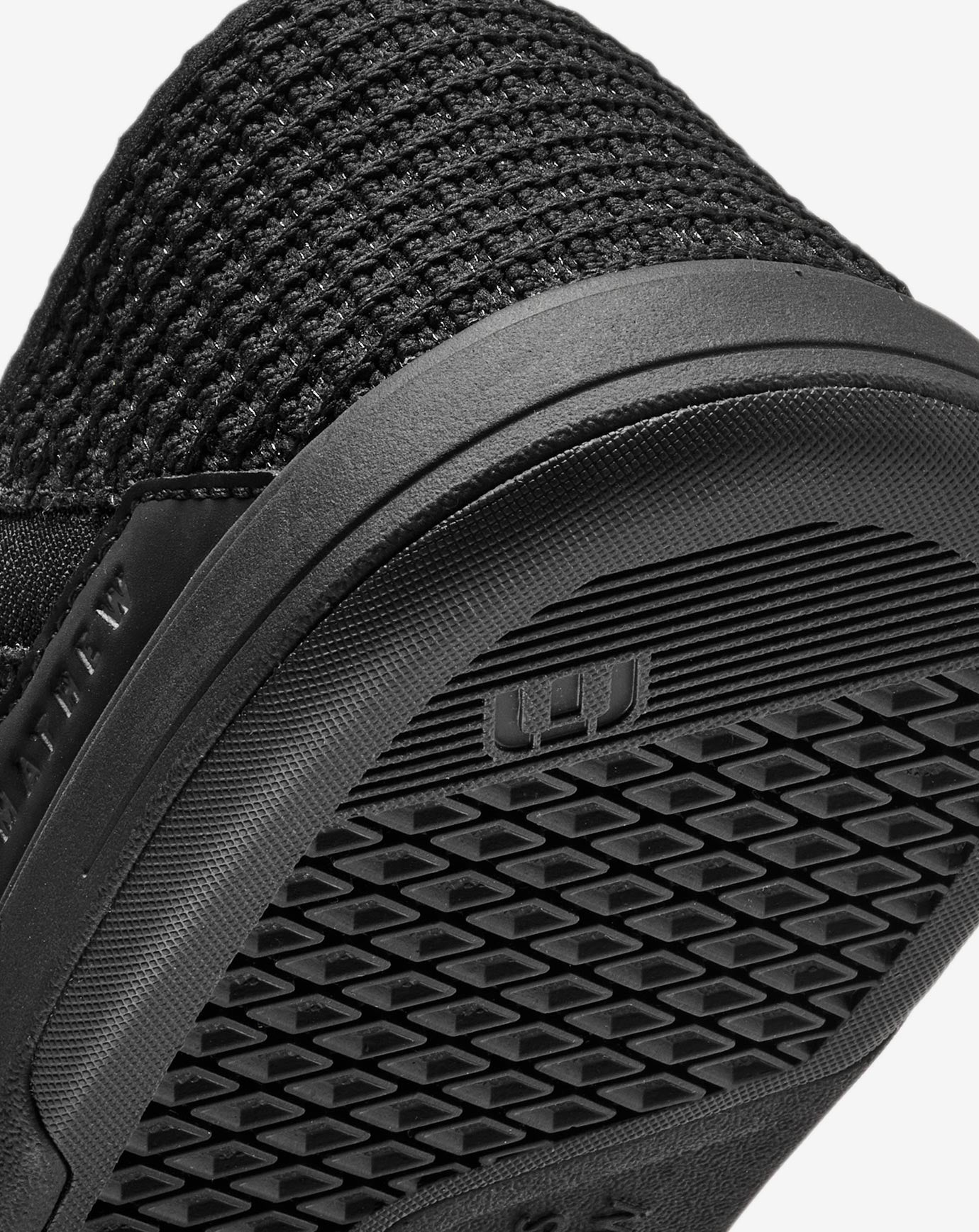 The Modern Lounge - Travis Mathew