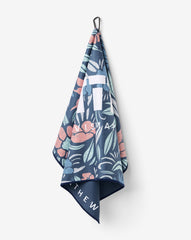 Day Cruise Golf Towel - Travis Mathew